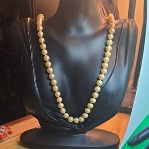 Elegant Gold Pearl Necklace